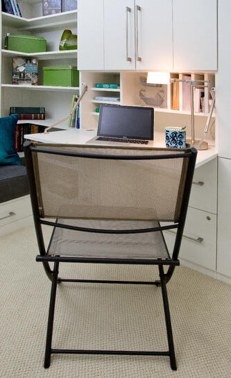 ABreckDropFrontDesk