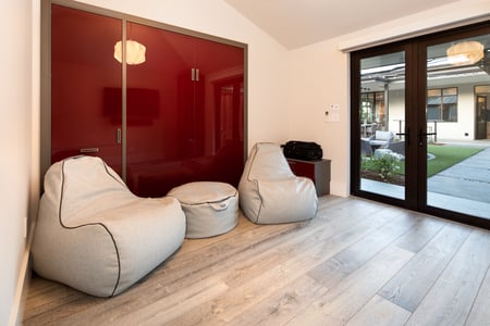 2019-06-04_Wall Bed_Sienna with Ruby Red Acrylic2-1