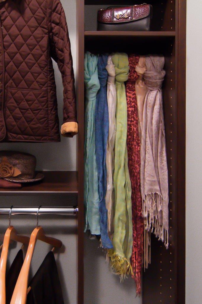 Keep Peace in the Family with a Custom Reachin Closet for Your Los