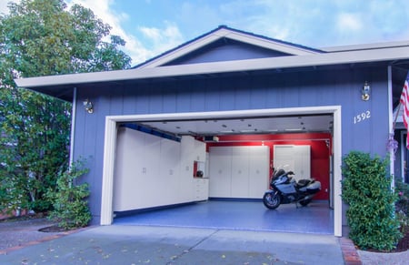 Street View of Garage