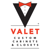 Valet Logo Vertical White