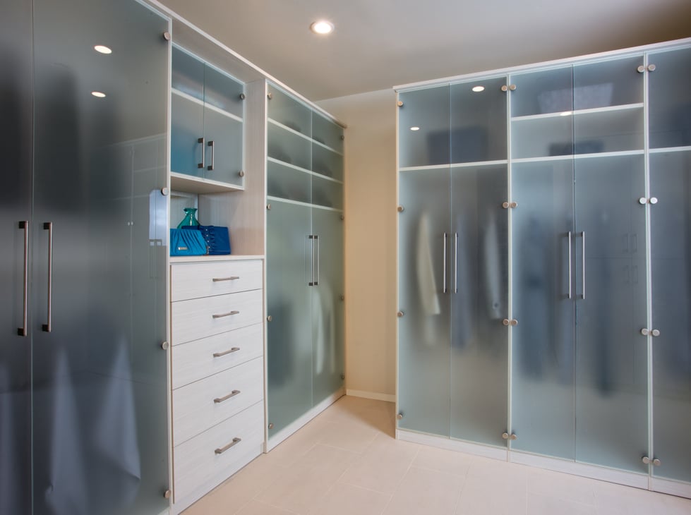 Walk-in Closet, Bianco