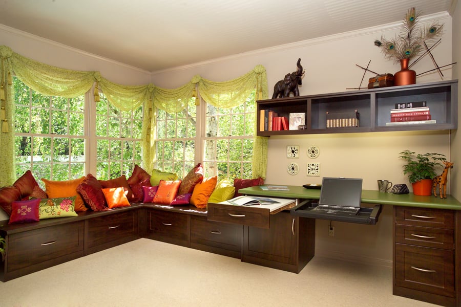 Home Office, Belgian Chocolate