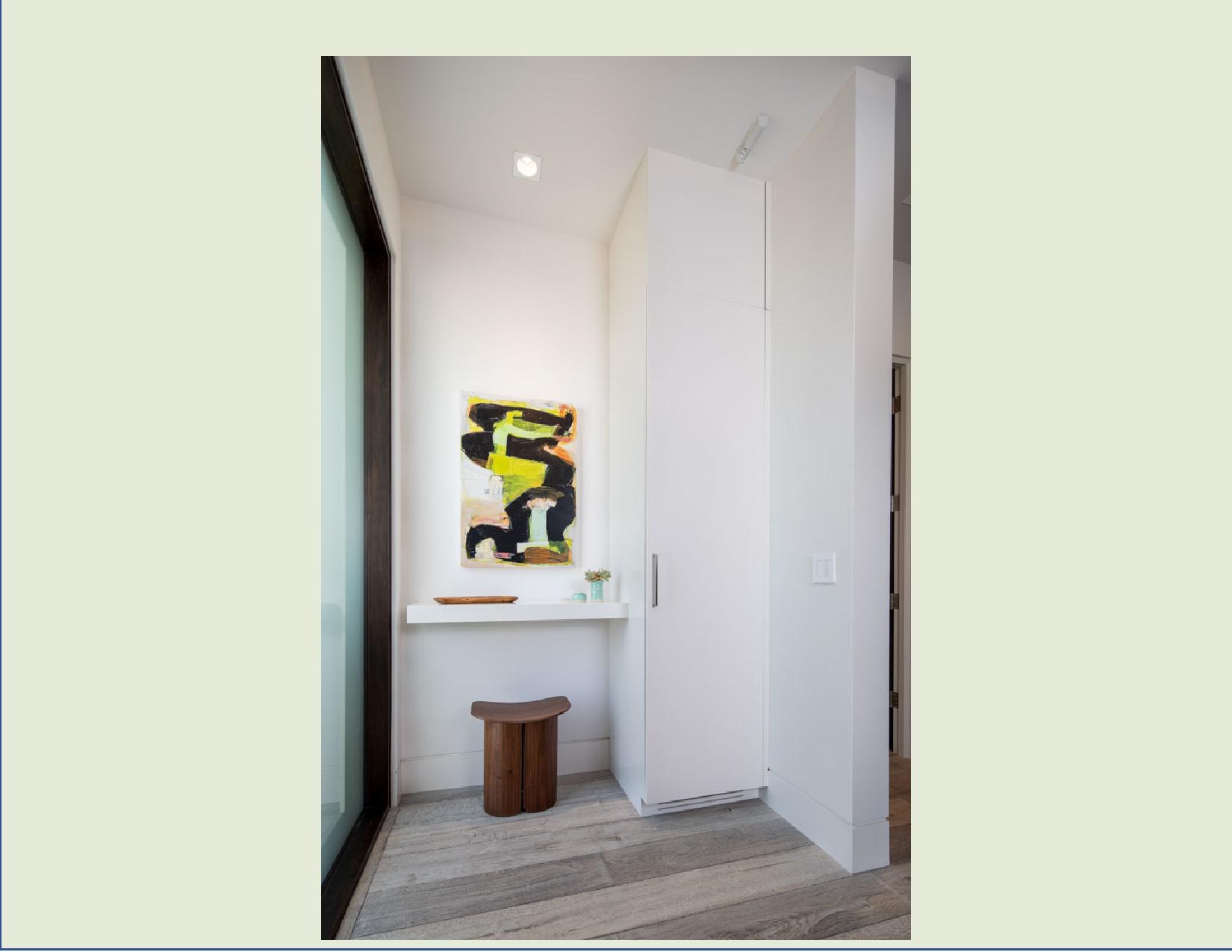 Entry Wardrobe