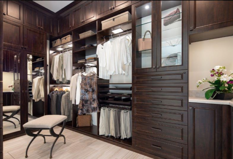 Walk In Closet