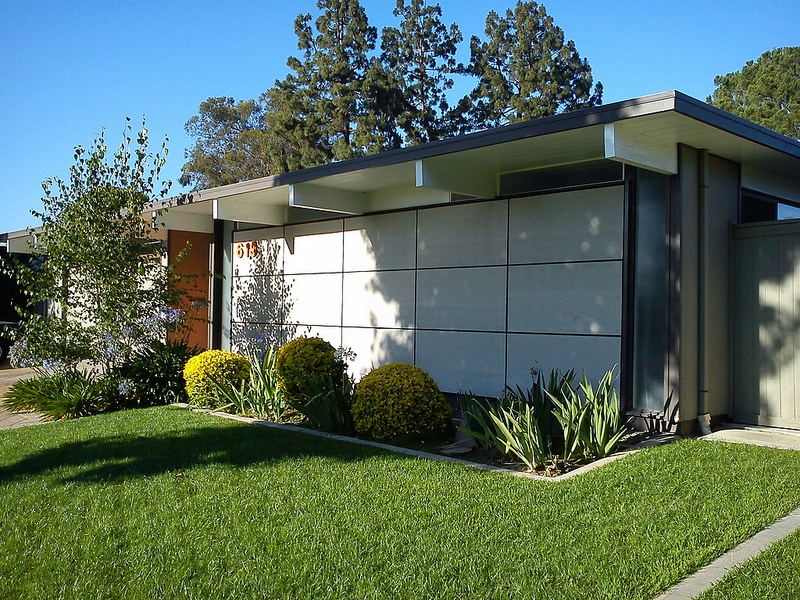 Valet_eichler_home.jpg